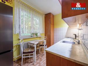 Prodej bytu 3+1, Karlovy Vary, Brigádníků, 68 m2