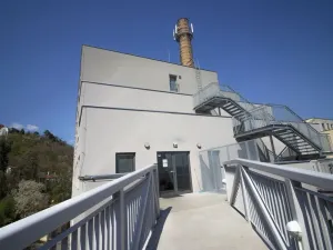 Pronájem bytu 1+kk, Praha - Smíchov, Křížová, 35 m2