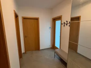 Pronájem bytu 2+kk, Praha - Jinonice, Vladimíra Kobranova, 56 m2