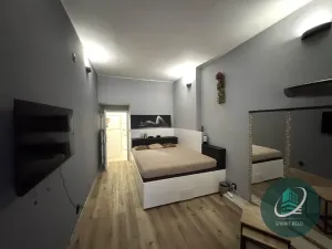 Pronájem obchodního prostoru, Praha - Libeň, Na žertvách, 55 m2