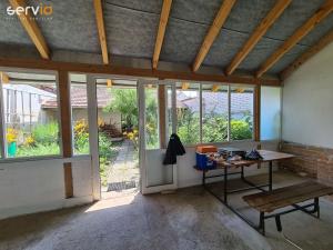 Pronájem rodinného domu, Hrušky, 100 m2