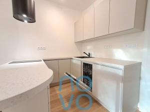 Pronájem bytu 1+kk, Praha - Břevnov, Radimova, 43 m2