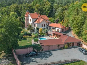 Prodej rodinného domu, Hroubovice, 500 m2