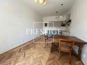 Pronájem bytu 2+kk, Praha, Jaurisova, 44 m2