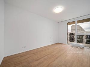Pronájem bytu 1+kk, Praha - Chodov, Líbalova, 41 m2