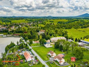 Prodej komerčního pozemku, Jablonné v Podještědí - Zámecká, 1942 m2