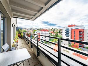 Pronájem bytu 2+kk, Praha - Modřany, Zlochova, 70 m2