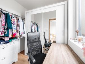 Pronájem bytu 2+kk, Praha - Modřany, Zlochova, 70 m2