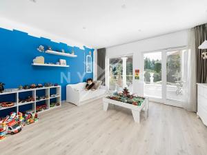 Prodej rodinného domu, Stěžery, Lipová, 200 m2