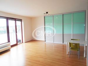 Pronájem bytu 1+kk, Praha, Kotlářka, 59 m2