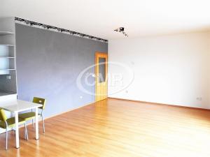 Pronájem bytu 1+kk, Praha, Kotlářka, 59 m2
