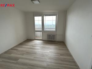 Pronájem bytu 2+kk, Hradec Králové, třída Edvarda Beneše, 48 m2