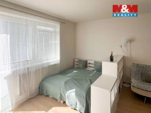 Prodej bytu 1+kk, Praha - Zličín, Tvrdonická, 37 m2