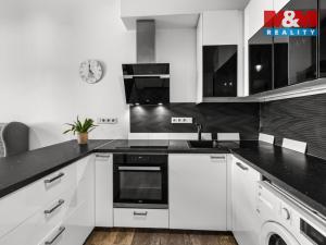 Prodej bytu 1+1, Praha - Holešovice, Bubenská, 31 m2