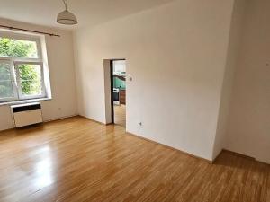 Pronájem bytu 1+1, České Budějovice, Jungmannova, 40 m2