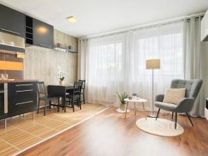 Prodej bytu 2+kk, Praha - Černý Most, Kpt. Stránského, 43 m2