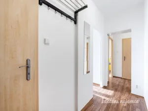 Pronájem bytu 2+1, Praha - Letňany, Tupolevova, 61 m2