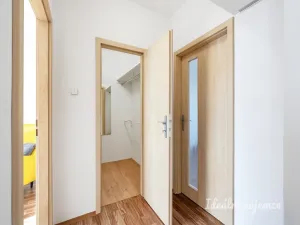 Pronájem bytu 2+1, Praha - Letňany, Tupolevova, 61 m2