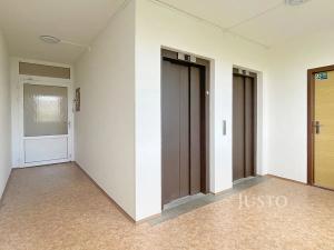 Prodej bytu 2+kk, Praha - Černý Most, Kpt. Stránského, 43 m2