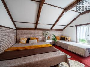 Prodej chaty, Kyje, 105 m2