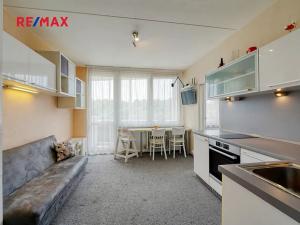 Pronájem bytu 1+1, Plzeň, Vejprnická, 36 m2