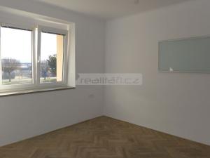 Pronájem bytu 2+1, Dýšina, Jižní, 50 m2