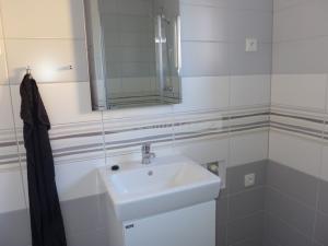 Pronájem bytu 2+1, Dýšina, Jižní, 50 m2
