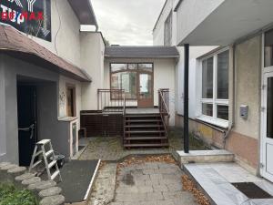 Pronájem obchodního prostoru, Třebíč - Nové Dvory, Kpt. Jaroše, 60 m2