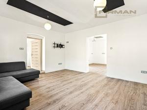 Prodej zemědělské usedlosti, Miskovice - Hořany, 120 m2