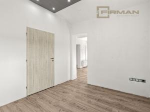 Prodej zemědělské usedlosti, Miskovice - Hořany, 120 m2