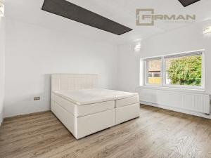 Prodej zemědělské usedlosti, Miskovice - Hořany, 120 m2