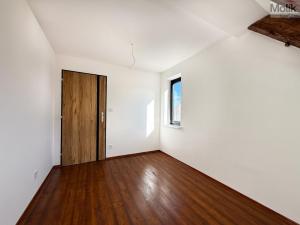 Pronájem bytu 3+kk, Osek, Tovární, 71 m2
