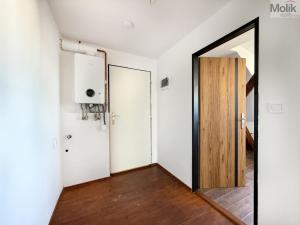 Pronájem bytu 3+kk, Osek, Tovární, 71 m2