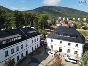 Pronájem bytu 3+kk, Osek, Tovární, 71 m2