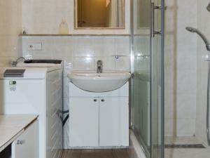 Pronájem bytu 2+1, Praha - Záběhlice, Na Chodovci, 55 m2