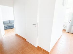 Prodej bytu 2+1, Praha - Vokovice, Africká, 53 m2