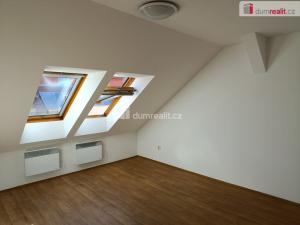 Pronájem bytu 1+kk, Praha - Strašnice, Za poštou, 25 m2