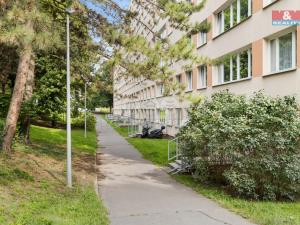 Prodej bytu 3+1, Praha - Kobylisy, Třeboradická, 67 m2
