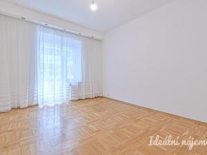 Pronájem bytu 3+1, Brno, Merhautova, 87 m2