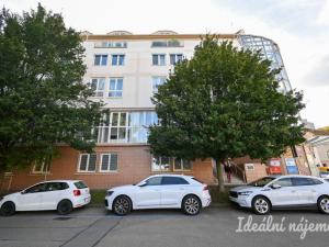 Pronájem bytu 2+1, Brno, Mojmírovo náměstí, 45 m2