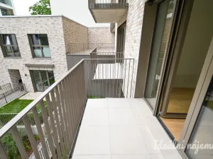 Pronájem bytu 1+kk, Brno, Bratislavská, 37 m2