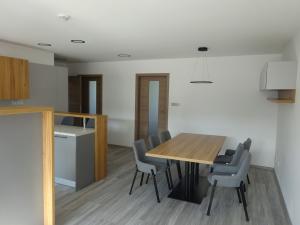 Pronájem bytu 4+1, Stránecká Zhoř, 106 m2