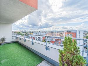 Prodej bytu 2+kk, Praha - Letňany, Pavla Beneše, 71 m2