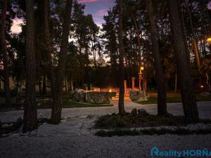 Prodej pozemku pro bydlení, Katovice, 17169 m2