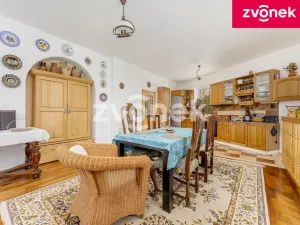 Prodej rodinného domu, Pozlovice, Na Drahách, 180 m2