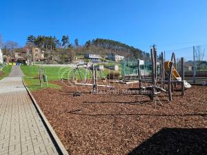 Prodej pozemku pro bydlení, Králův Dvůr, 1013 m2