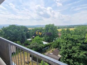 Prodej bytu 2+1, Krupka, Sídliště, 44 m2