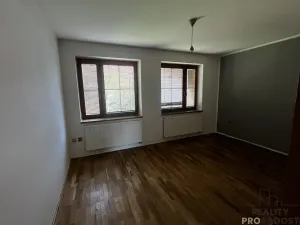 Prodej rodinného domu, Podhradní Lhota, 160 m2