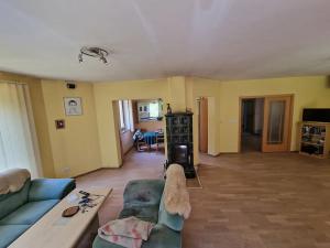 Prodej rodinného domu, Hrdlořezy, 280 m2