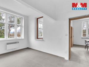 Pronájem skladu, Lázně Bělohrad, Nádražní, 350 m2